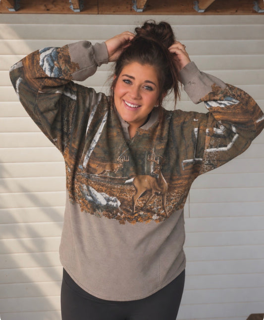 Vintage Artisans Whitetail Deer Hunting Sweatshirt | Made in USA | 2X