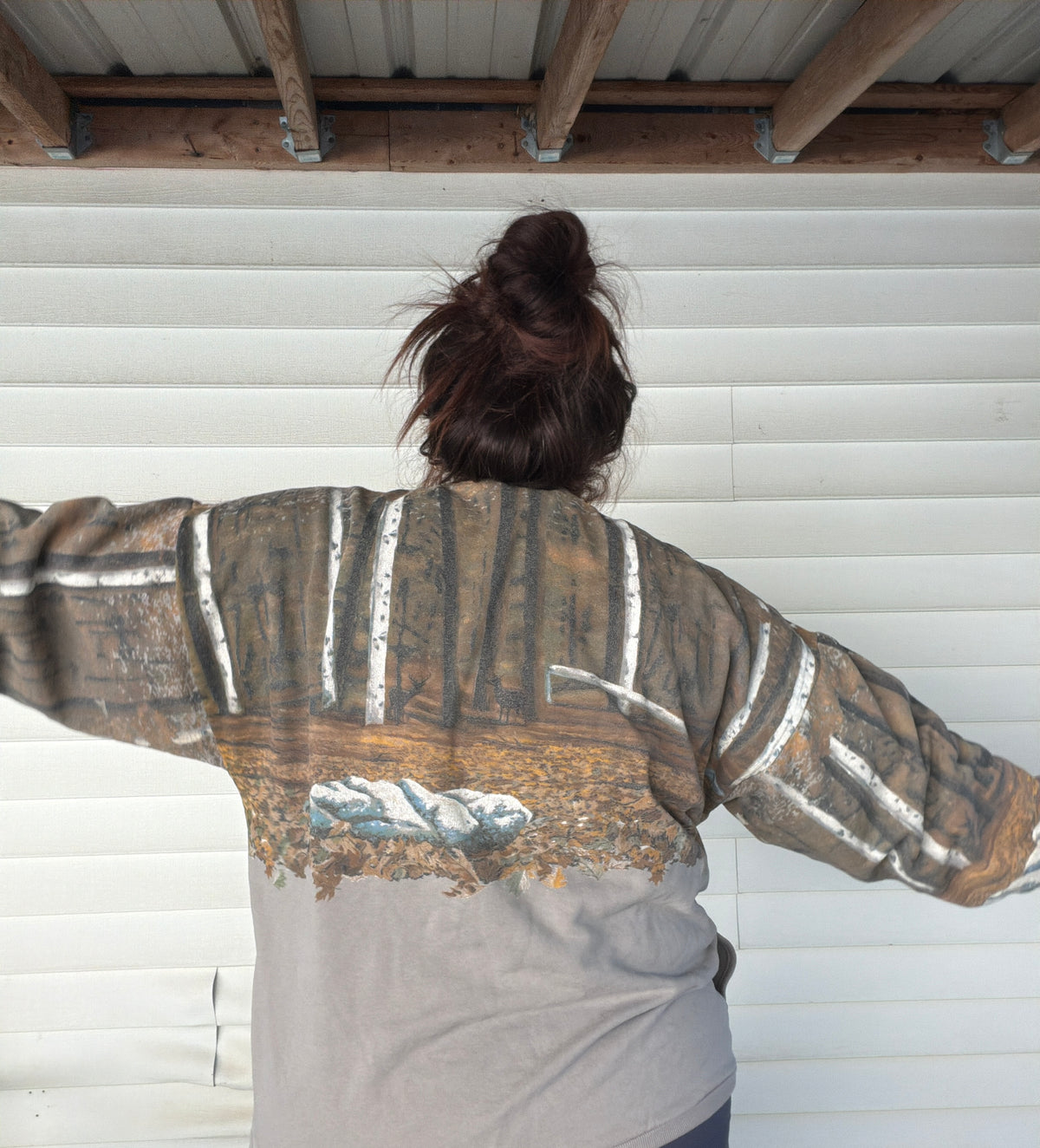 Vintage Artisans Whitetail Deer Hunting Sweatshirt | Made in USA | 2X