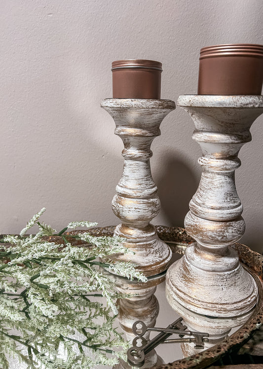 Farmhouse White/Gold Tabletop Candlestick